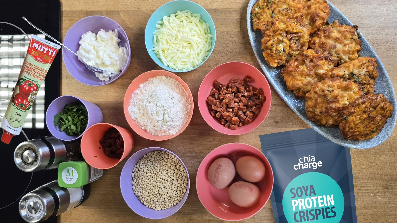 Trail-Ready Savoury Snacks: Mini Pizza Bites